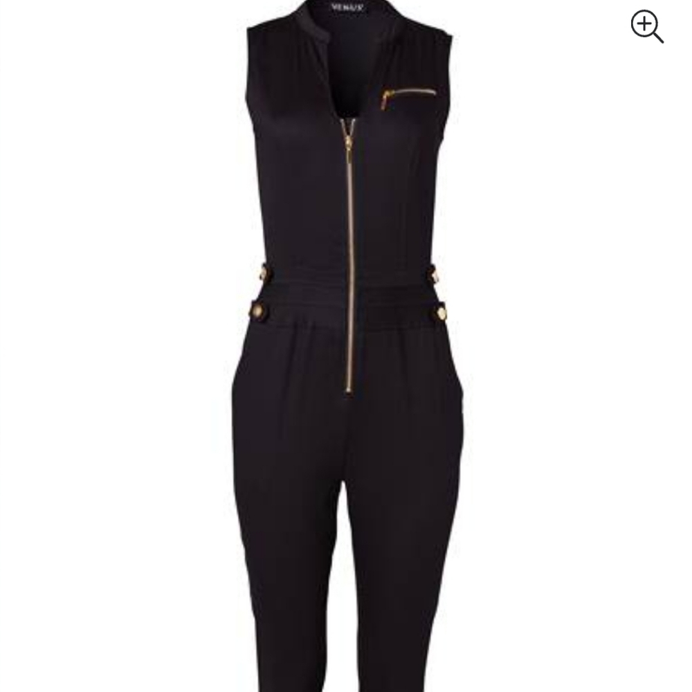Venus Black Sleeveless Jumpsuit
